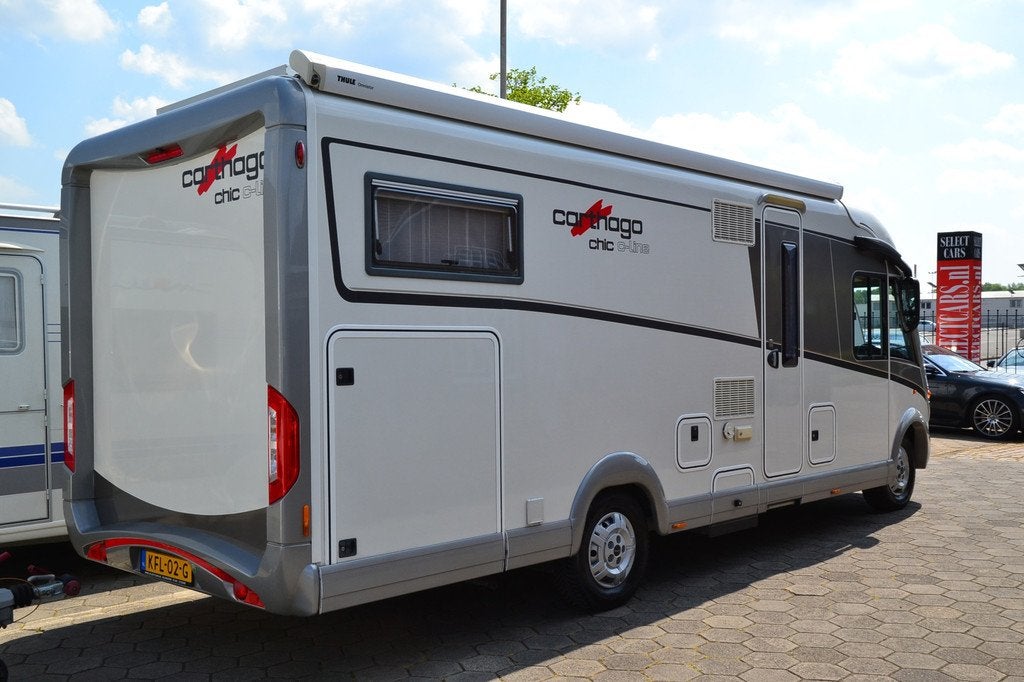 Carthago Chic, Luifel, Heiberg. 25
5504PA  Veldhoven, NL, Afzuigkap, 7 tot 8 meter