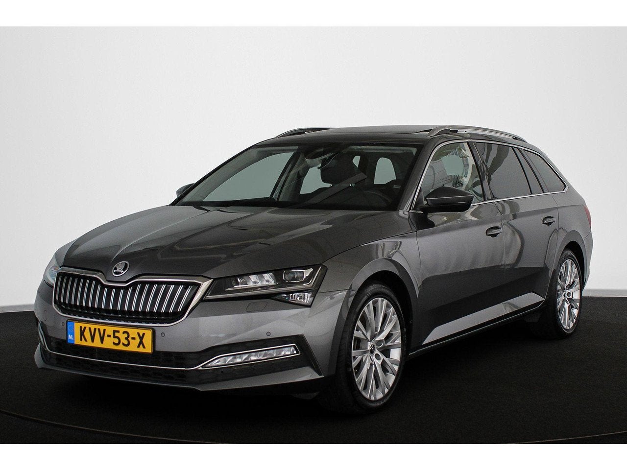 Skoda Superb Combi 1.4 TSI iV Style Panoramadak Matrix LED M, Auto's, Automaat, Gebruikt, 4 cilinders, 218 pk