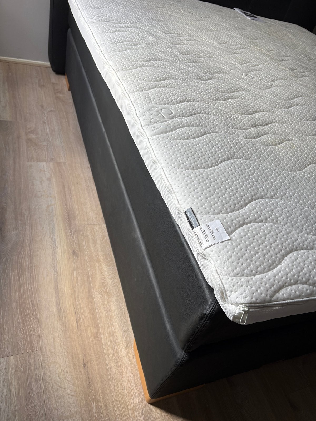 Tweepersoonsbed 180x200 met kledingkast 200x200x65, Ophalen, Tweepersoons, Zo goed als nieuw, 180 cm