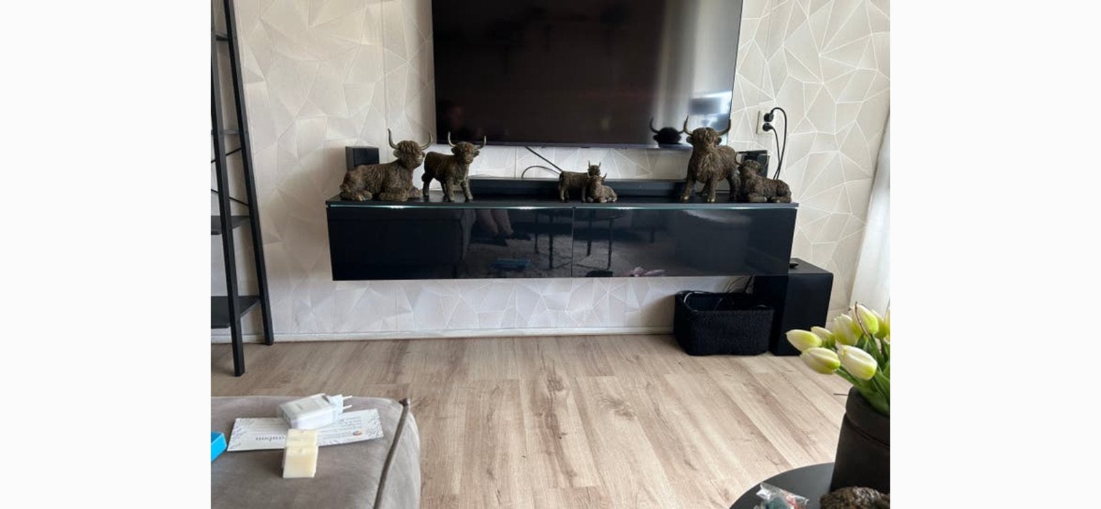 Mooie zwevende tv meibel, Huis en Inrichting, Keuken | Complete keukens, Ophalen of Verzenden, Gebruikt, Overige typen