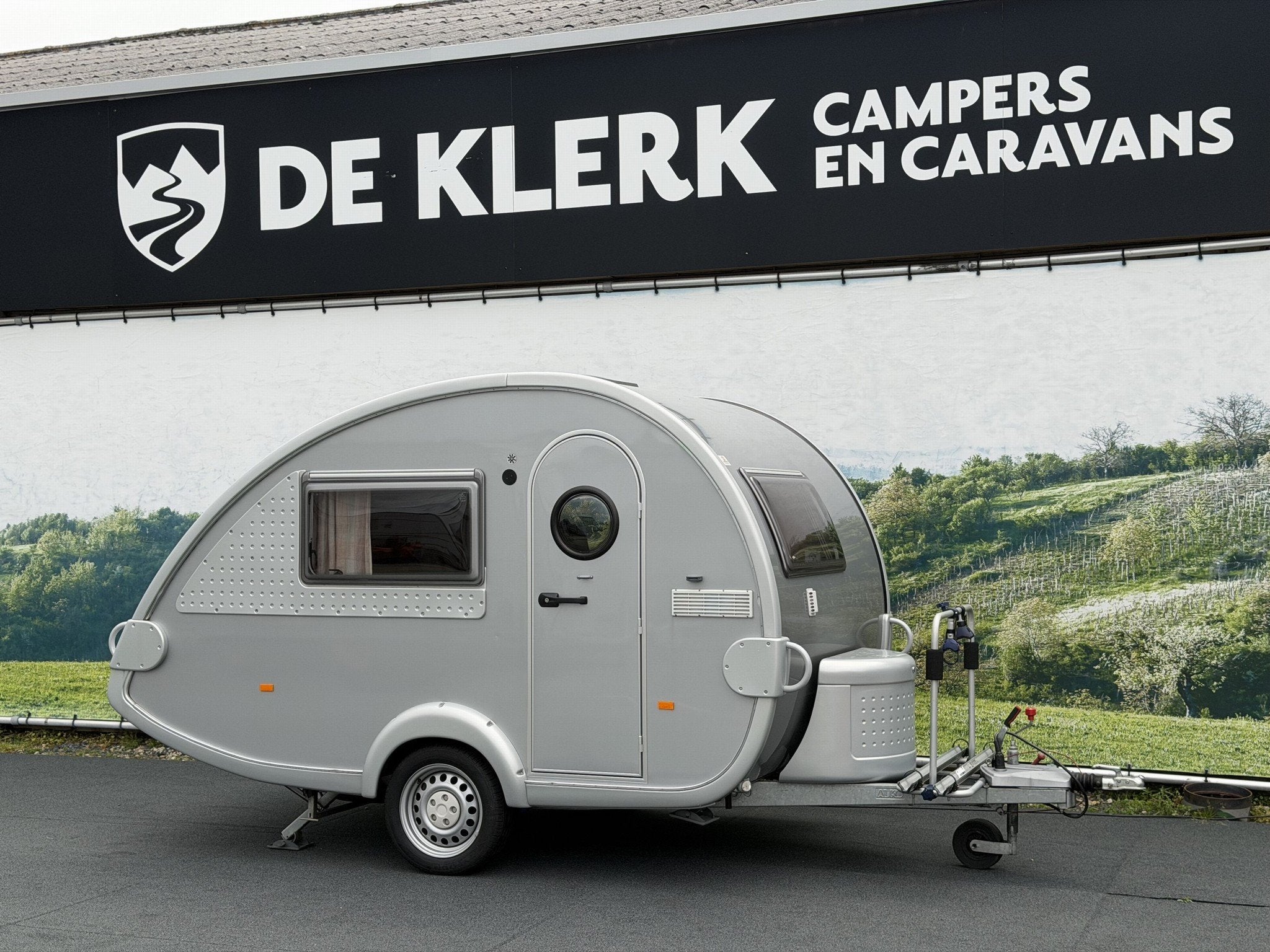 Tab 320 RS (bj 2015), Overige merken, Reservewiel, Tot en met 2, Bedrijf