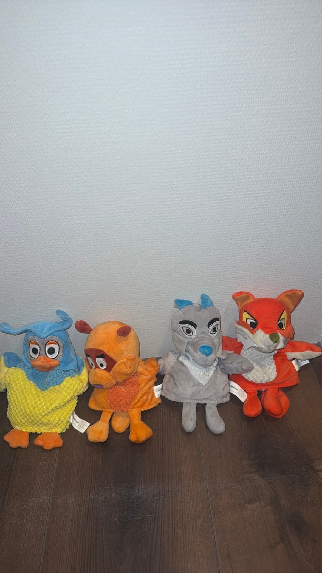 Handpoppen fabeltjeskrant, Ophalen, Zo goed als nieuw