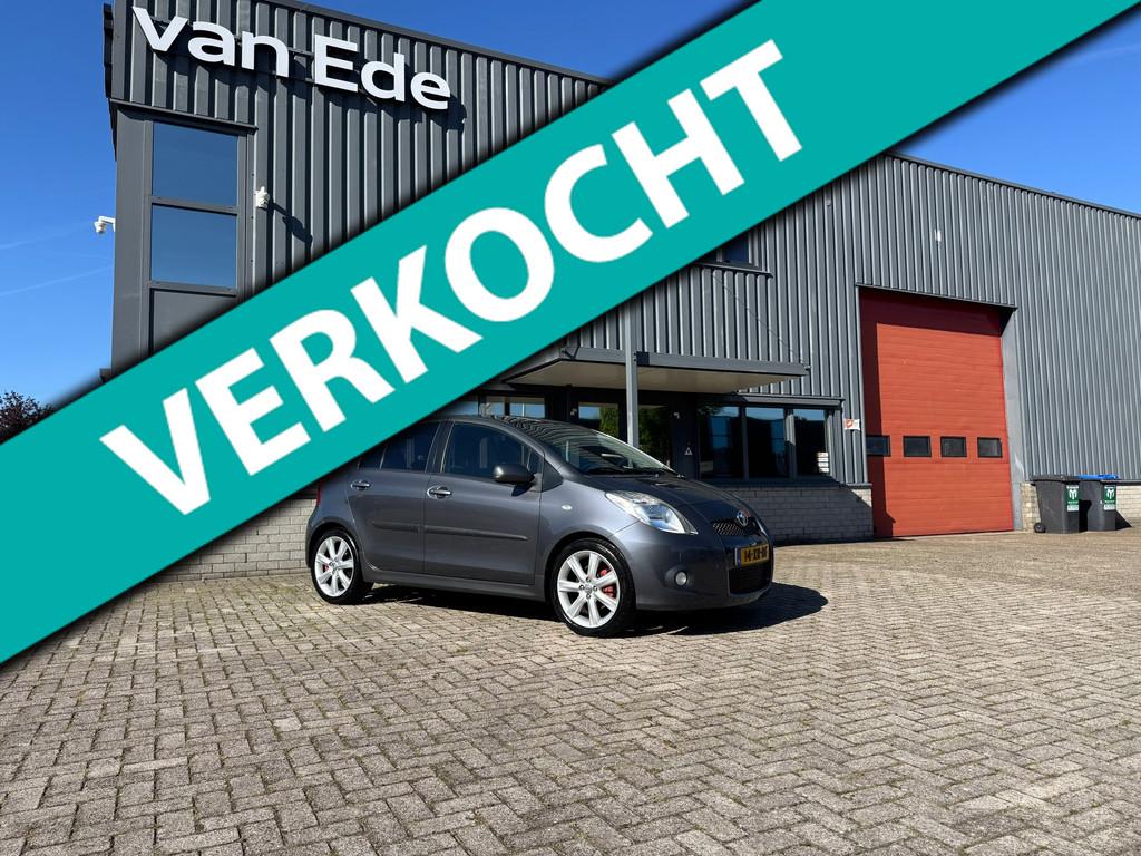 Toyota Yaris 1.8 VVTi TS 5drs Clima Keyless Apk, Auto's, Toyota, Voorwielaandrijving, Stof, Gebruikt, Zwart