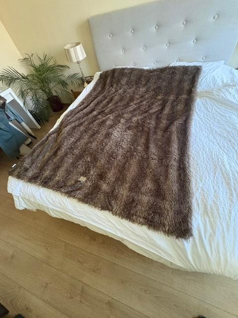 Riviera Maison Faux Fur Throw compleet met kussensloop, Ophalen, Zo goed als nieuw