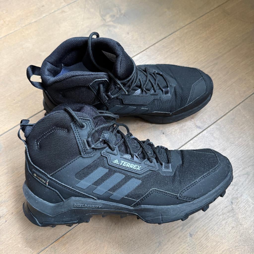 Adidas Terrex Mid Heren Maat 41 1/3, Ophalen of Verzenden, Zo goed als nieuw, Schoenen