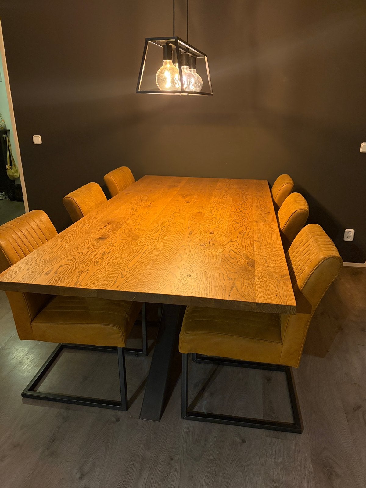 Massief houten eettafel 220x110 + 6 cognac stoelen, 100 tot 150 cm, 200 cm of meer, Ophalen of Verzenden, Zo goed als nieuw