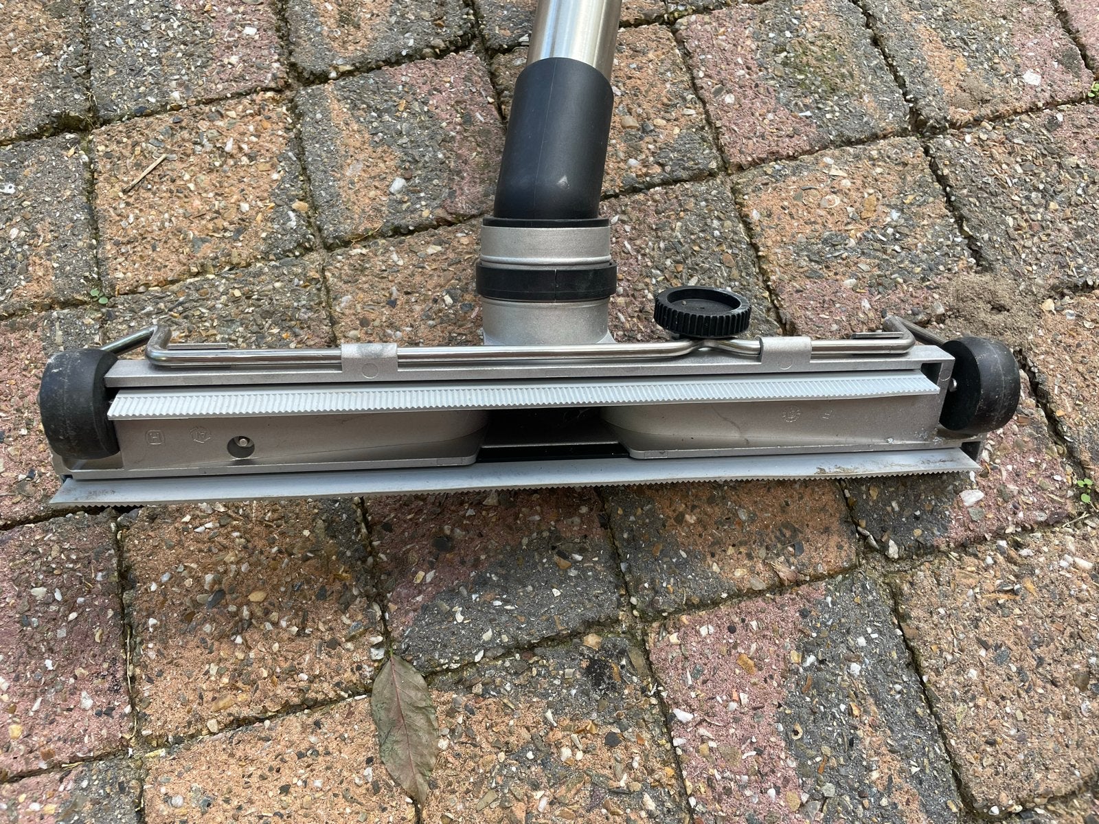 Husqvarna stofzuigerstang met mondstuk > bouw bedrijf, Overige merken, Ophalen of Verzenden, Zo goed als nieuw, Industriële stofzuiger