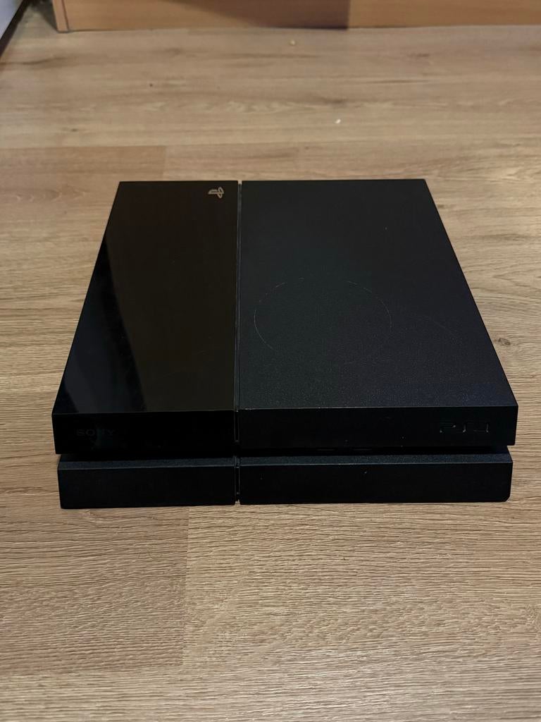 Sony PlayStation 4 (PS4) met 2 controllers, Ophalen, Gebruikt, Met 2 controllers, Original