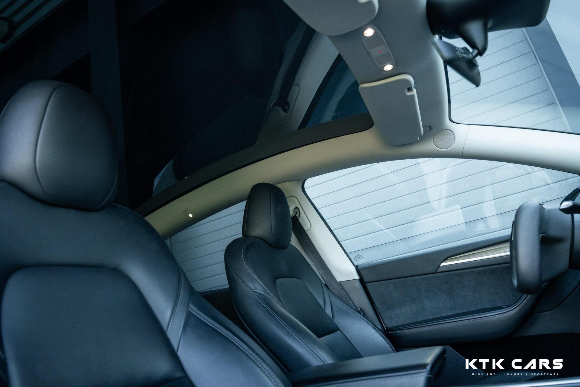 Tesla Model Y RWD 58 kWh -SoH 90% - Yoke Editie, Auto's, Automaat, 238 pk, Gebruikt, 23 min