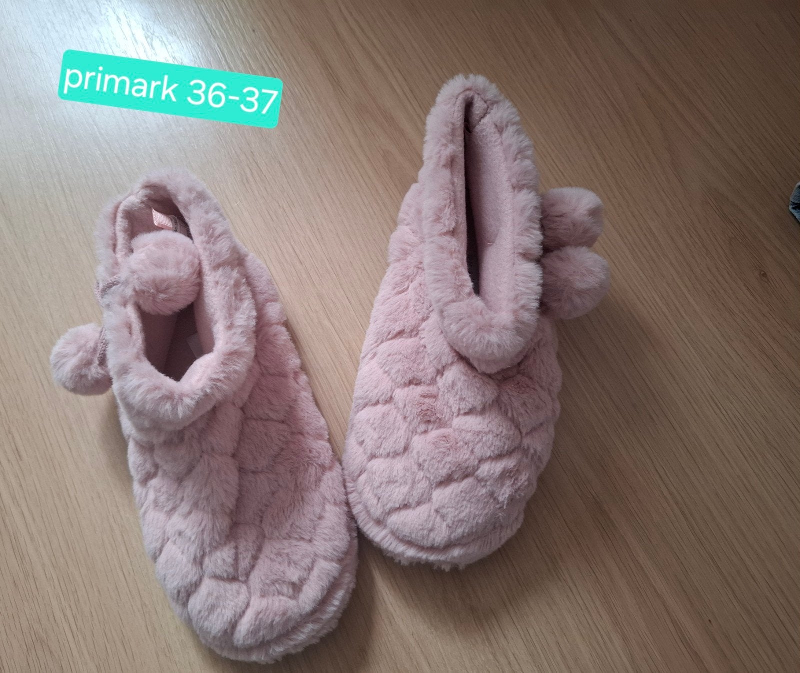 Roze pantoffels primark 36-37/ fluffy pantoffels, Primark, Nieuw, Ophalen of Verzenden, Roze