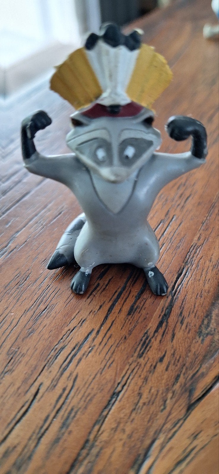 Wasbeer Meeke uit Disney Pocahontas promotie Nestlé  1995, Ophalen of Verzenden, Pocahontas of Kl. Zeemeermin, Gebruikt, Beeldje of Figuurtje
