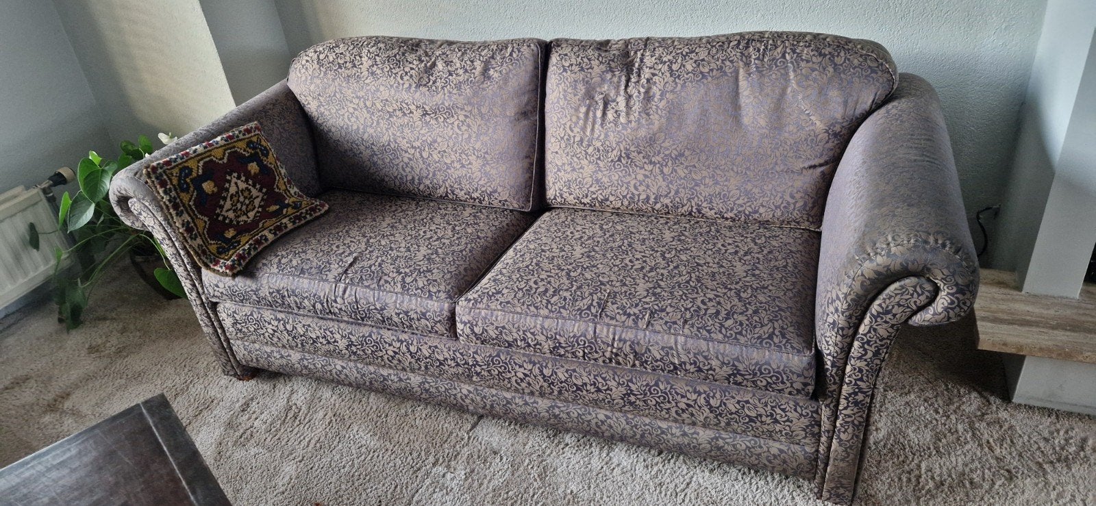 Comfortabele 2-zits bank met klassiek patroon, Ophalen, Gebruikt, Klassiek, 150 tot 200 cm