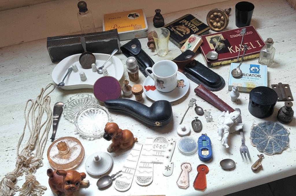 Doos  antiek, curiosa, verpakkingen, glas en aardewerk, Ophalen of Verzenden