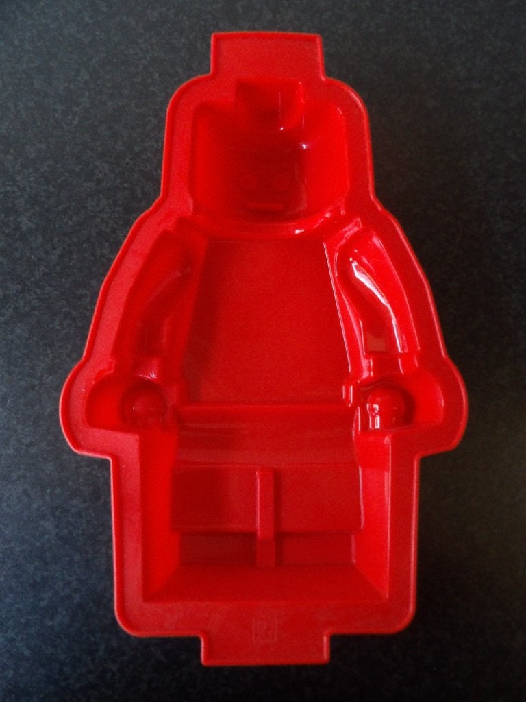 als nieuw siliconen Lego figuur bakvorm 29x20 cm (1x gebruik, Hobby en Vrije tijd, Taarten en Cupcakes maken, Zo goed als nieuw