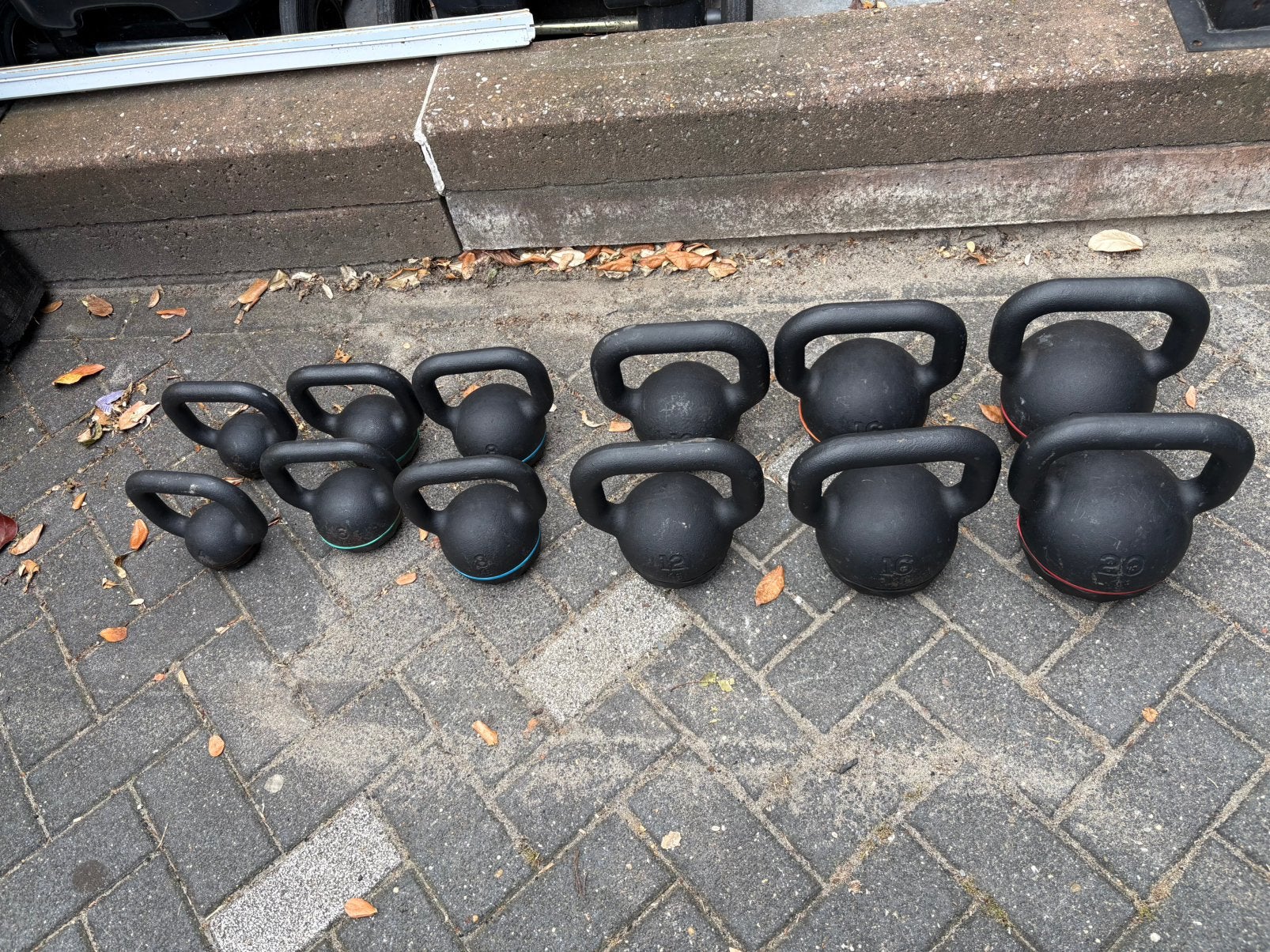 Kettlebells 4-20 kg incl kettlebell rek, Sport en Fitness, Fitnessmaterialen, Ophalen, Gebruikt, Kettlebells, Incl rek