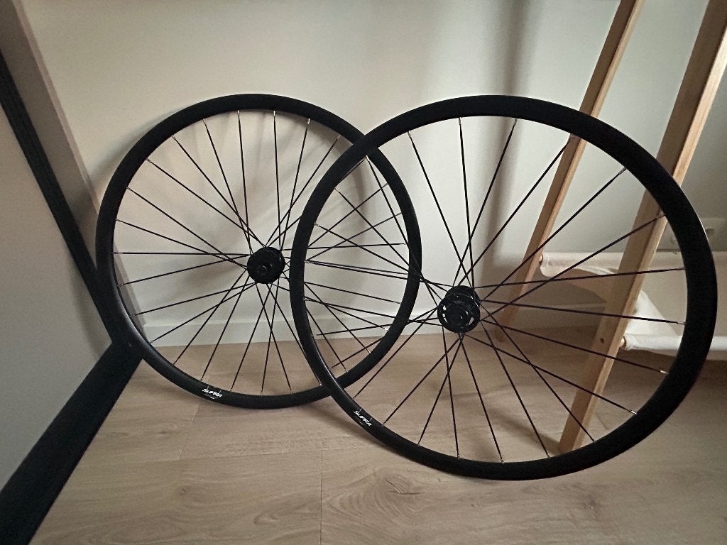 Supra RA Pro Disc wielset, Carbon, Nieuw, Meer dan 20 versnellingen, 53 tot 57 cm