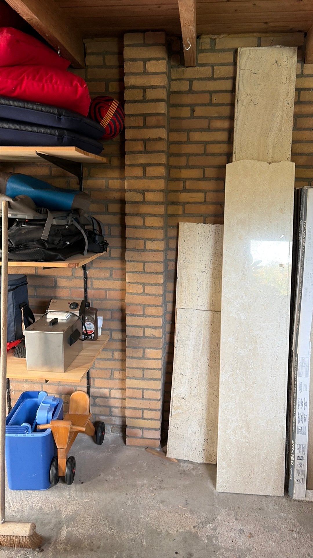 travetin vensterbank delen, Ophalen, Zo goed als nieuw