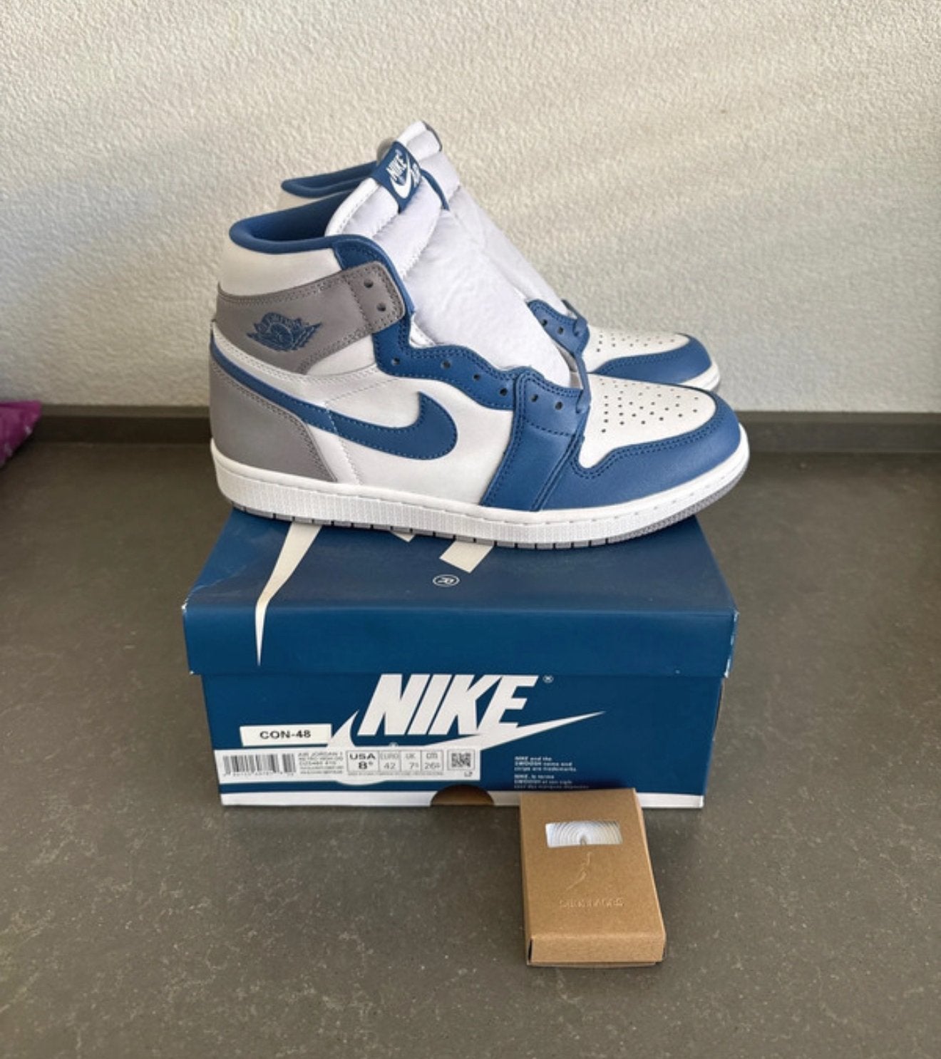 Jordan 1 High True Blue | Nieuw, Blauw, Nieuw, Ophalen of Verzenden, Sneakers of Gympen