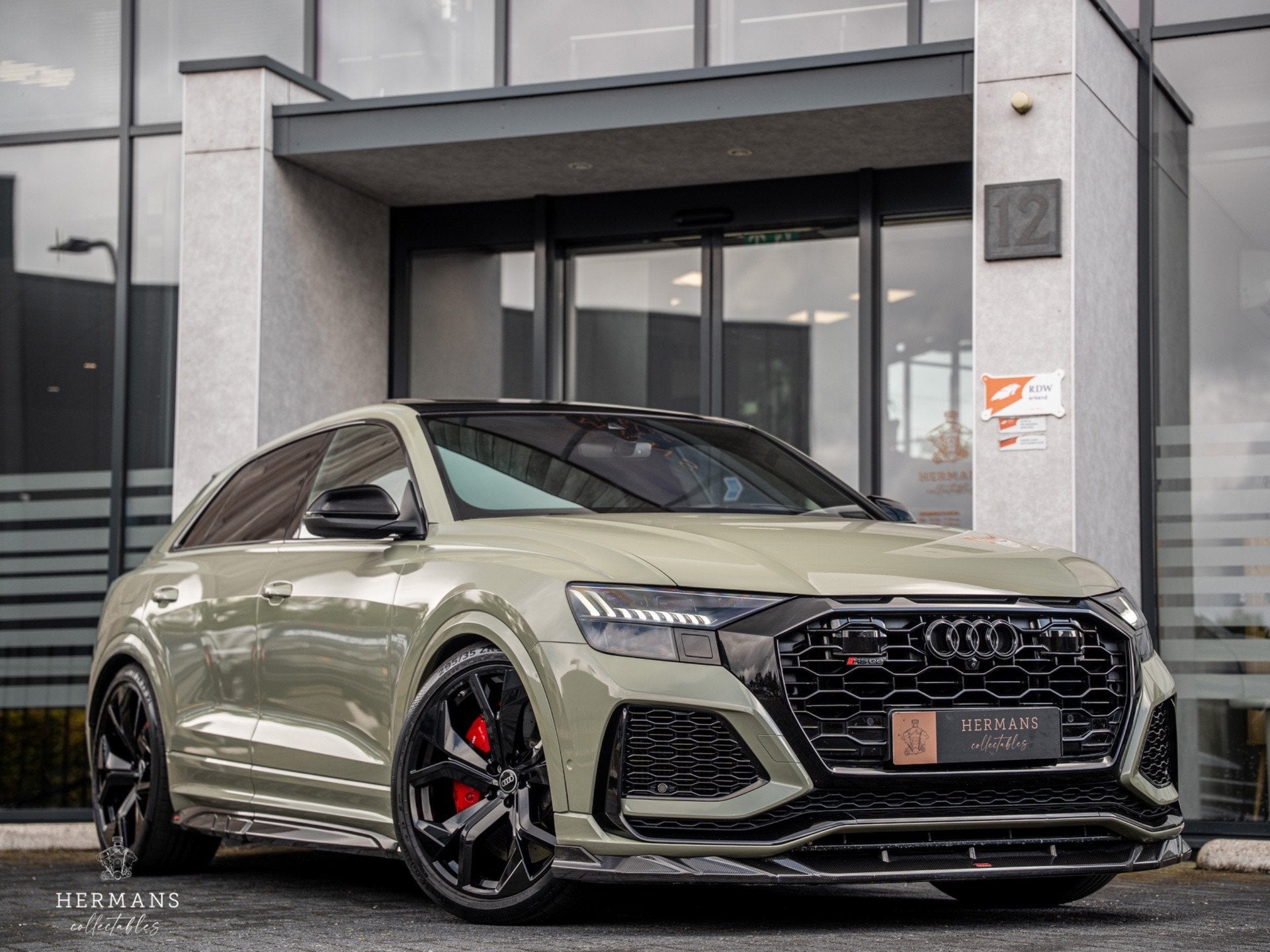 Audi RSQ8 4.0 TFSI quattro / URBAN / MTM 722PK / Akrapovic /, Gebruikt, Bedrijf, Vierwielaandrijving, 3996 cc