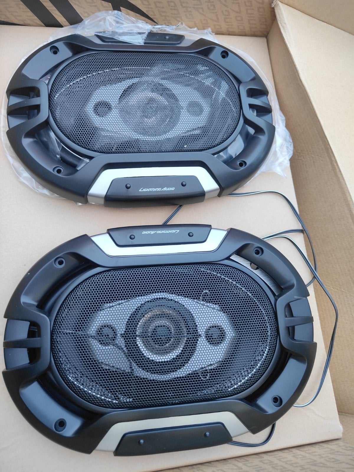 Lightning Audio LA-1694 Ovale Autospeakers - Set van 2, Auto diversen, Autospeakers, Ophalen