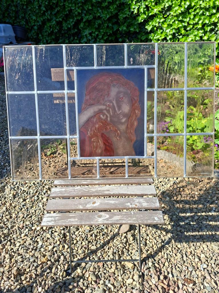 glas-in-lood raam met afbeelding van vrouw, Antiek en Kunst, Ophalen