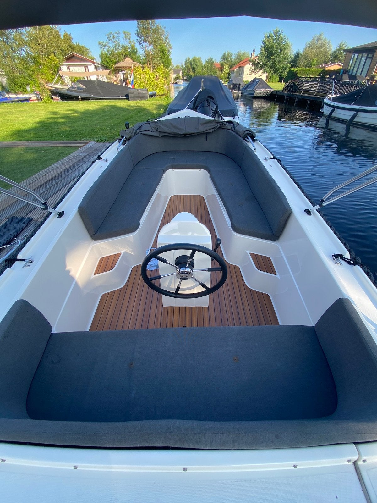 TE HUUR 6 persoons sloep VINKEVEENSE PLASSEN, Watersport en Boten, Ophalen, 1.90 meter, 1 cm, 2 m