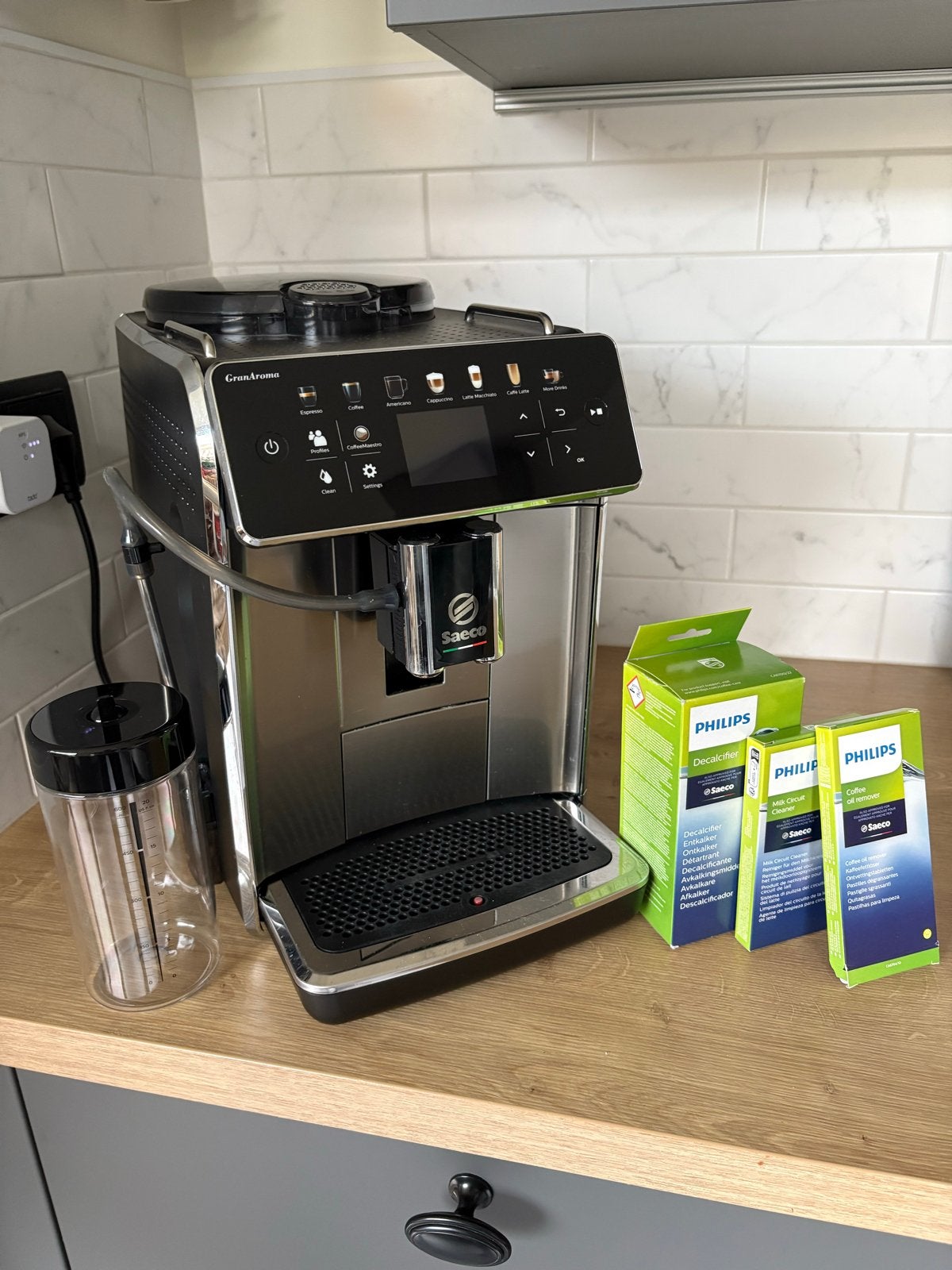 Foto 3 van Saeco GranAroma SM6580/00 Volautomatische Espressomachine