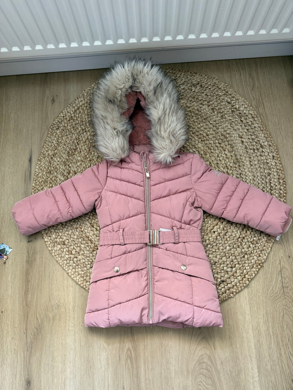 Roze winterjas C&A - maat 104, Kinderen en Baby's, Kinderkleding | Maat 104, Ophalen of Verzenden, Gebruikt, Meisje, Jas