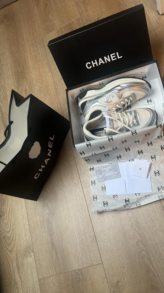 Chanel runners, Ophalen of Verzenden, Zo goed als nieuw