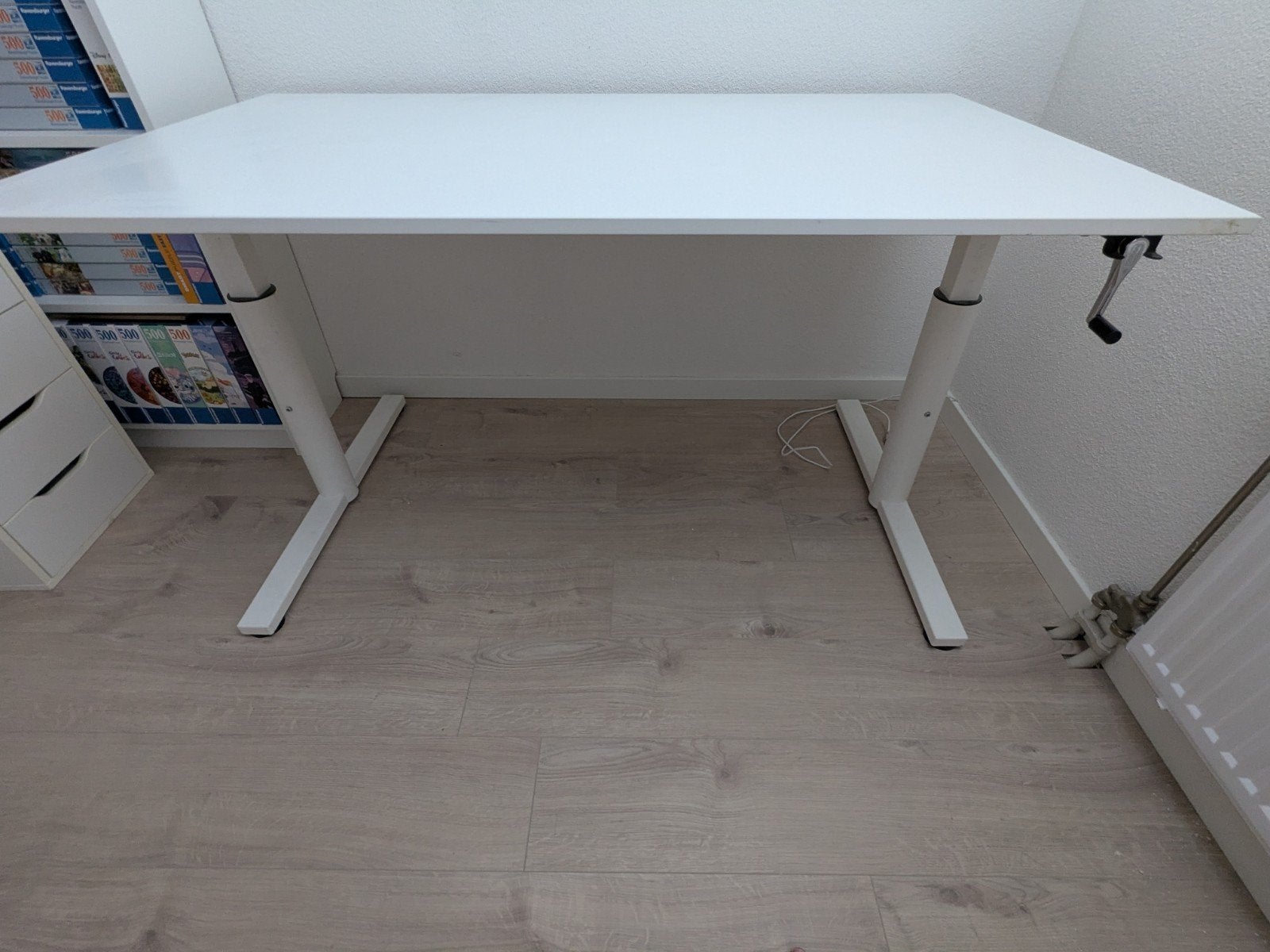 Bureau 140x80 hoogte verstelbaar, Ophalen, Gebruikt