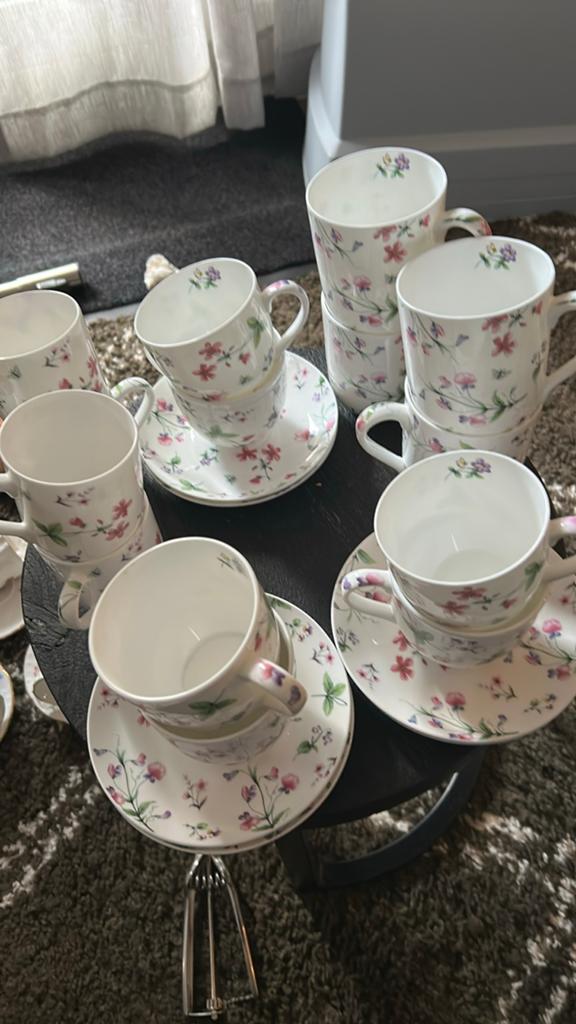 The London Collection Spring Blossom kop en schotel set, Antiek en Kunst, Ophalen of Verzenden