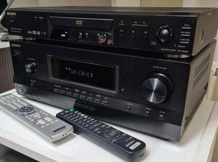 Sony set receiver str-dh520 + cd speler dvp-ns300 + remotes, Ophalen of Verzenden