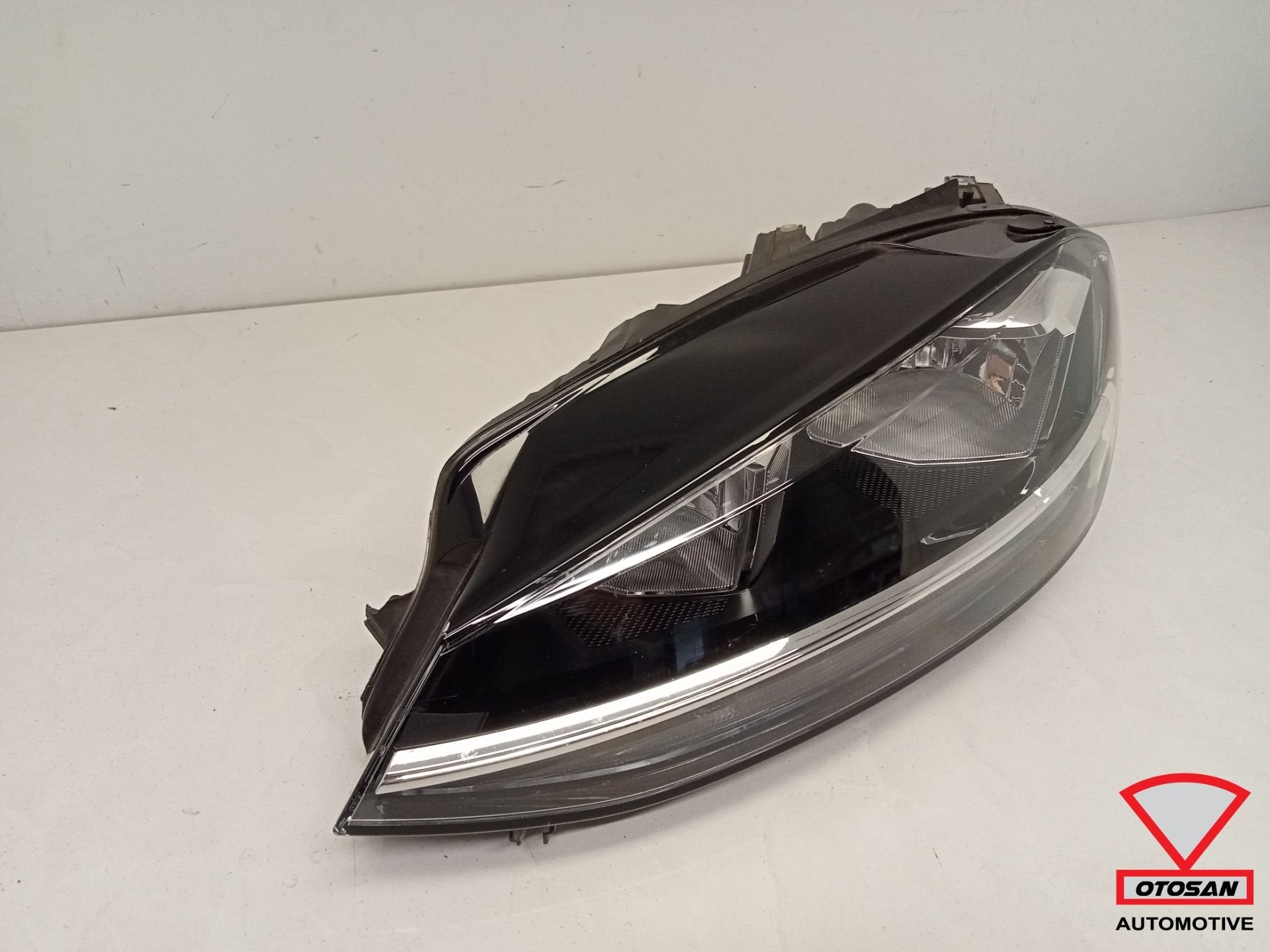 VW Golf 7,5 Koplamp Links Voor Origineel! Facelift 2017+ Def, Gebruikt, Volkswagen, Volkswagen AG, Berliner Ring 2
38440  Wolfsburg, DE