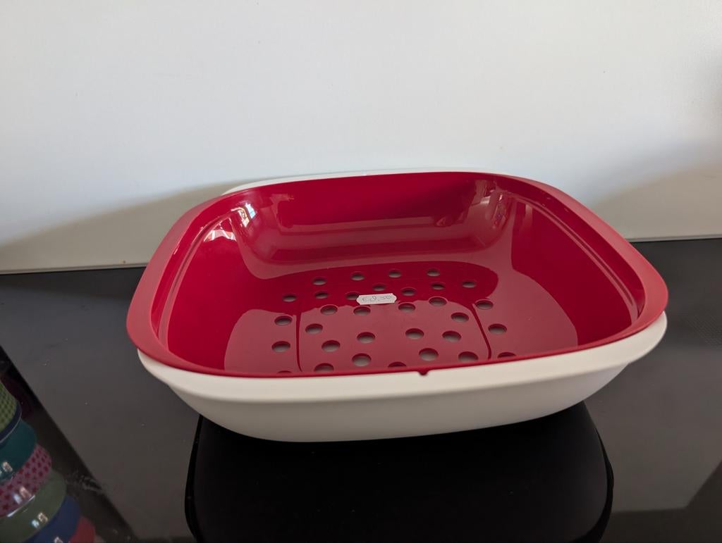 Tupperware allegra  schaal met vergiet, Huis en Inrichting, Keuken | Tupperware, Ophalen of Verzenden, Zo goed als nieuw, Wit