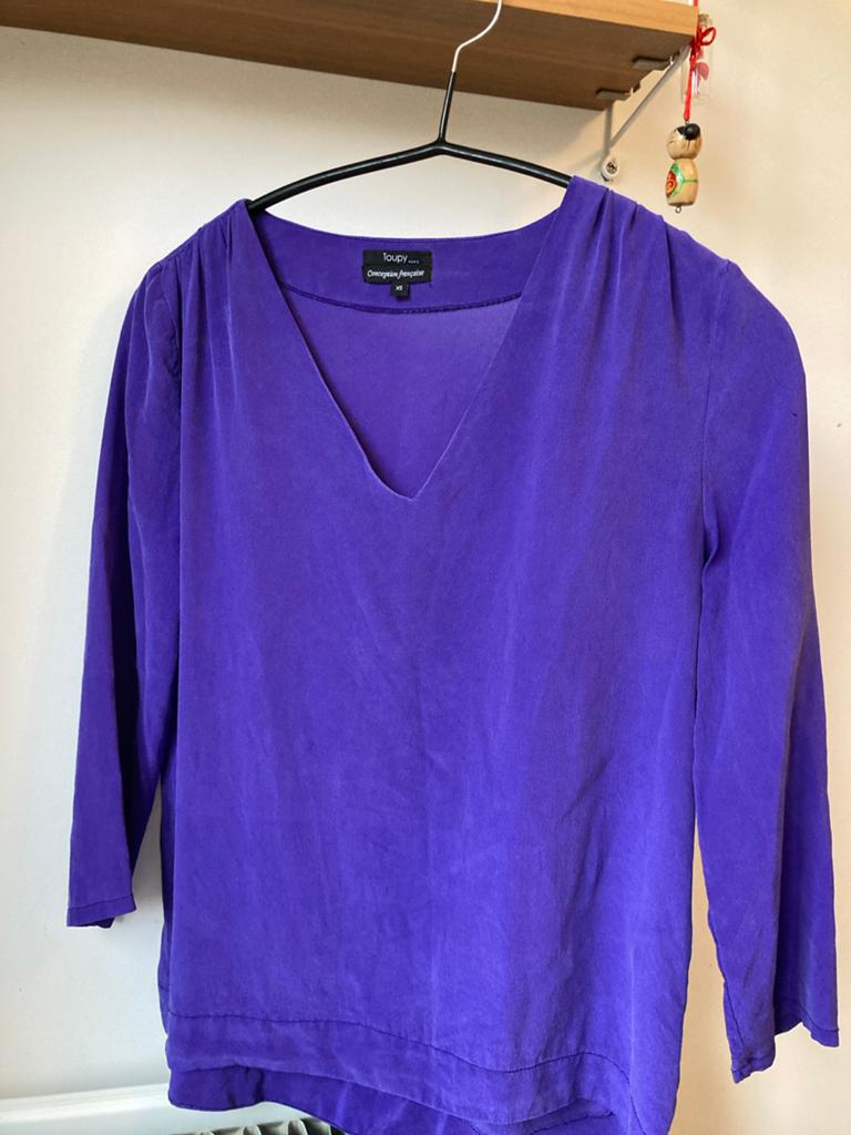 Prachtige paarse zijden blouse - Toupy Paris, maat xs, Kleding | Dames, Ophalen of Verzenden, Zo goed als nieuw, Maat 34 (XS) of kleiner
