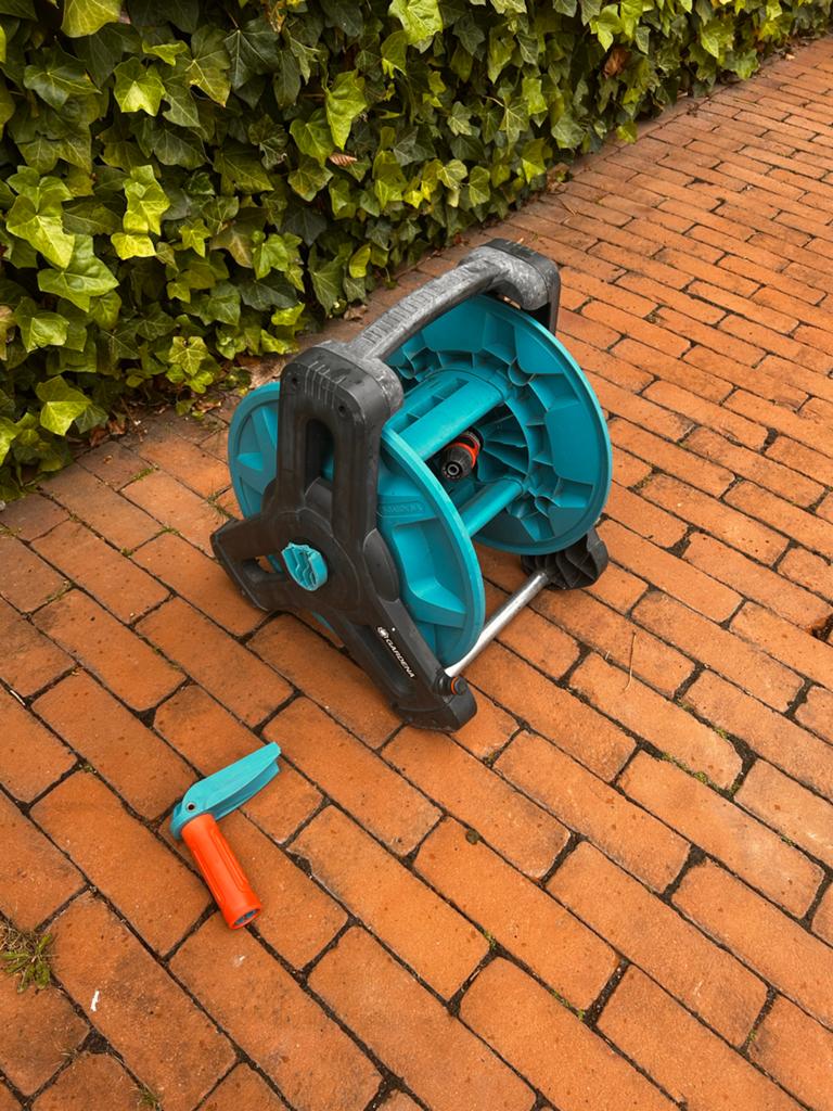 Gardena Tuinslanghaspel (kapot)gratis, Tuin en Terras, Tuinslangen, Ophalen of Verzenden, Gebruikt, Tuinslanghaspel