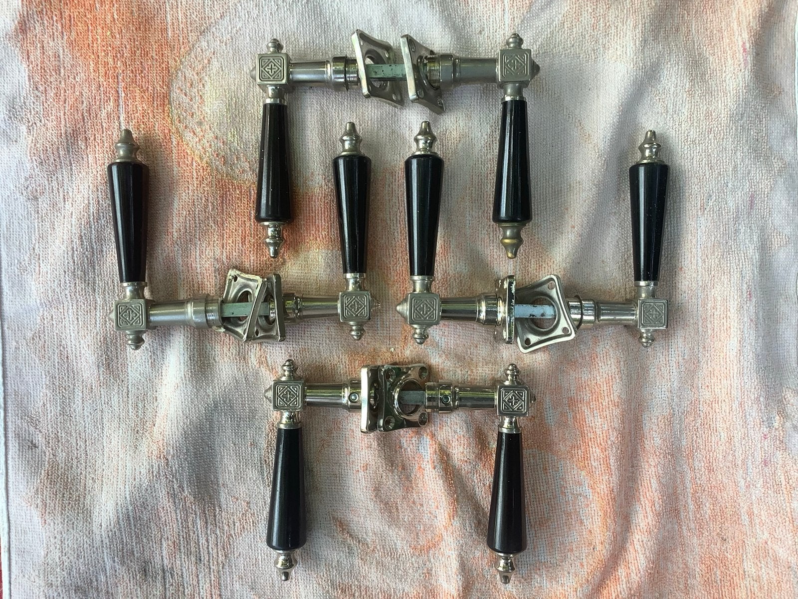 Set van 4 antieke deurklinken met zwart handvat, Doe-het-zelf en Verbouw, Ophalen of Verzenden, Gebruikt, Overige materialen, Klink of Kruk
