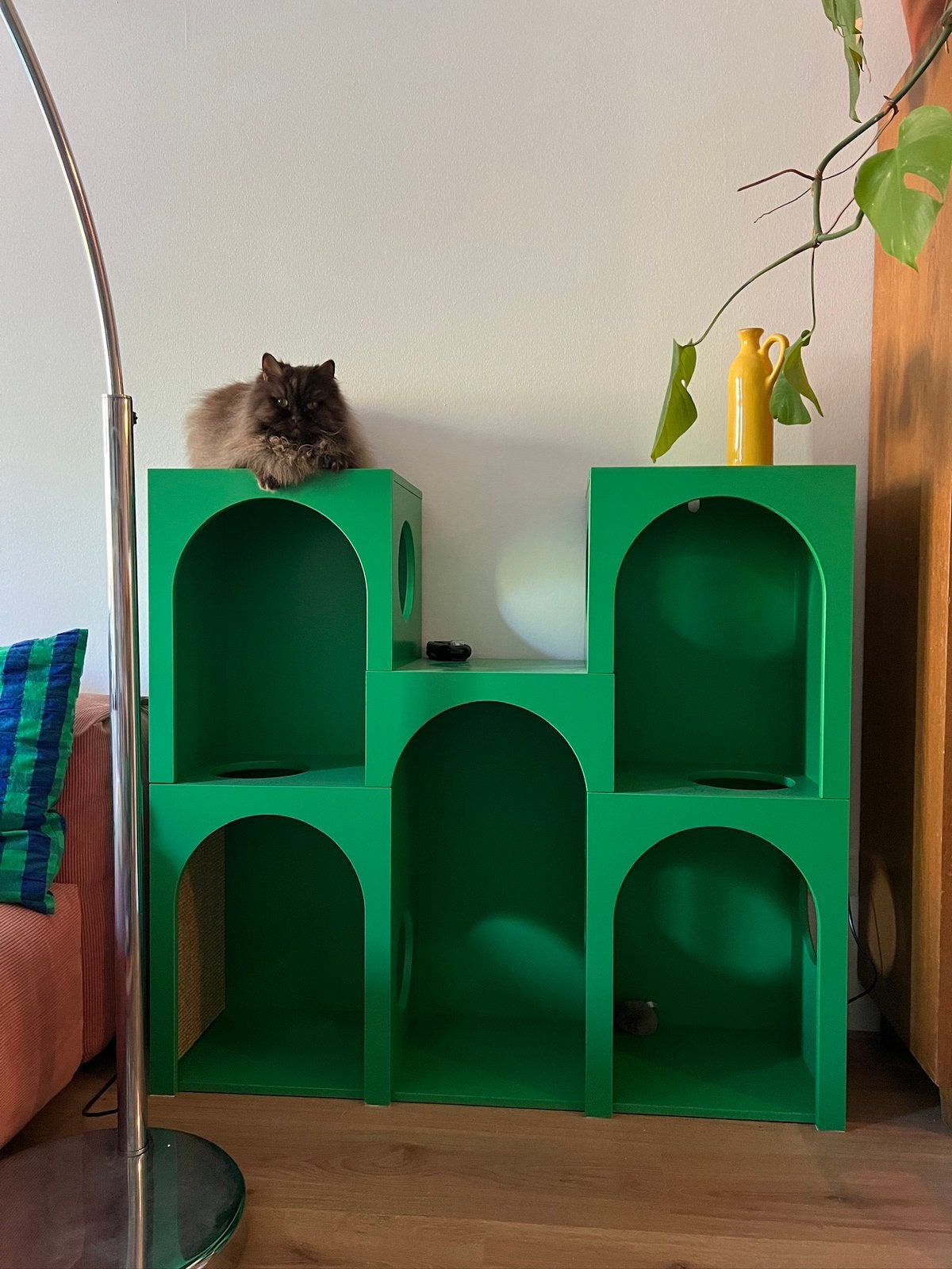 Jotex kattenkast Ada / kattenmeubel / kast, Ophalen, Zo goed als nieuw, 25 tot 50 cm, Minder dan 150 cm