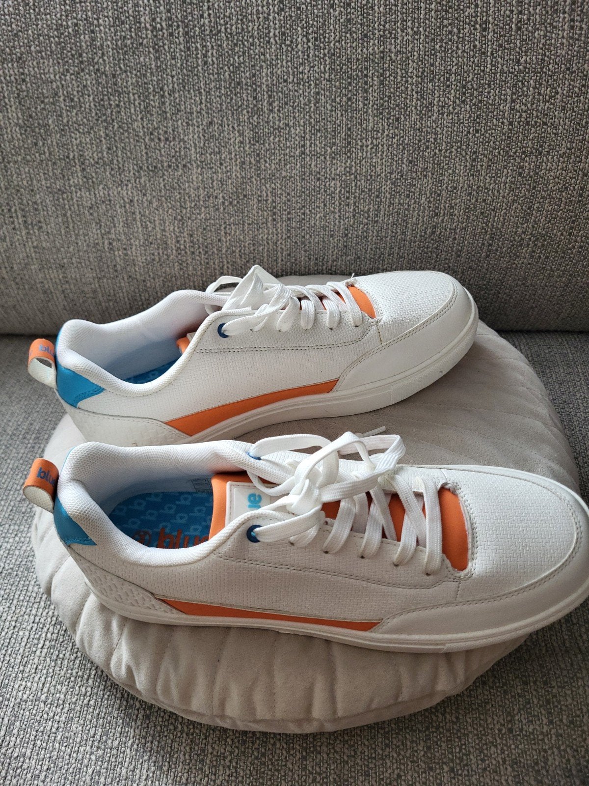 NIEUW! BLUE SNEAKERS: ALBERT HEIJN | MAAT 44, Kleding | Heren, Verzenden, Wit, Nieuw, Sneakers of Gympen
