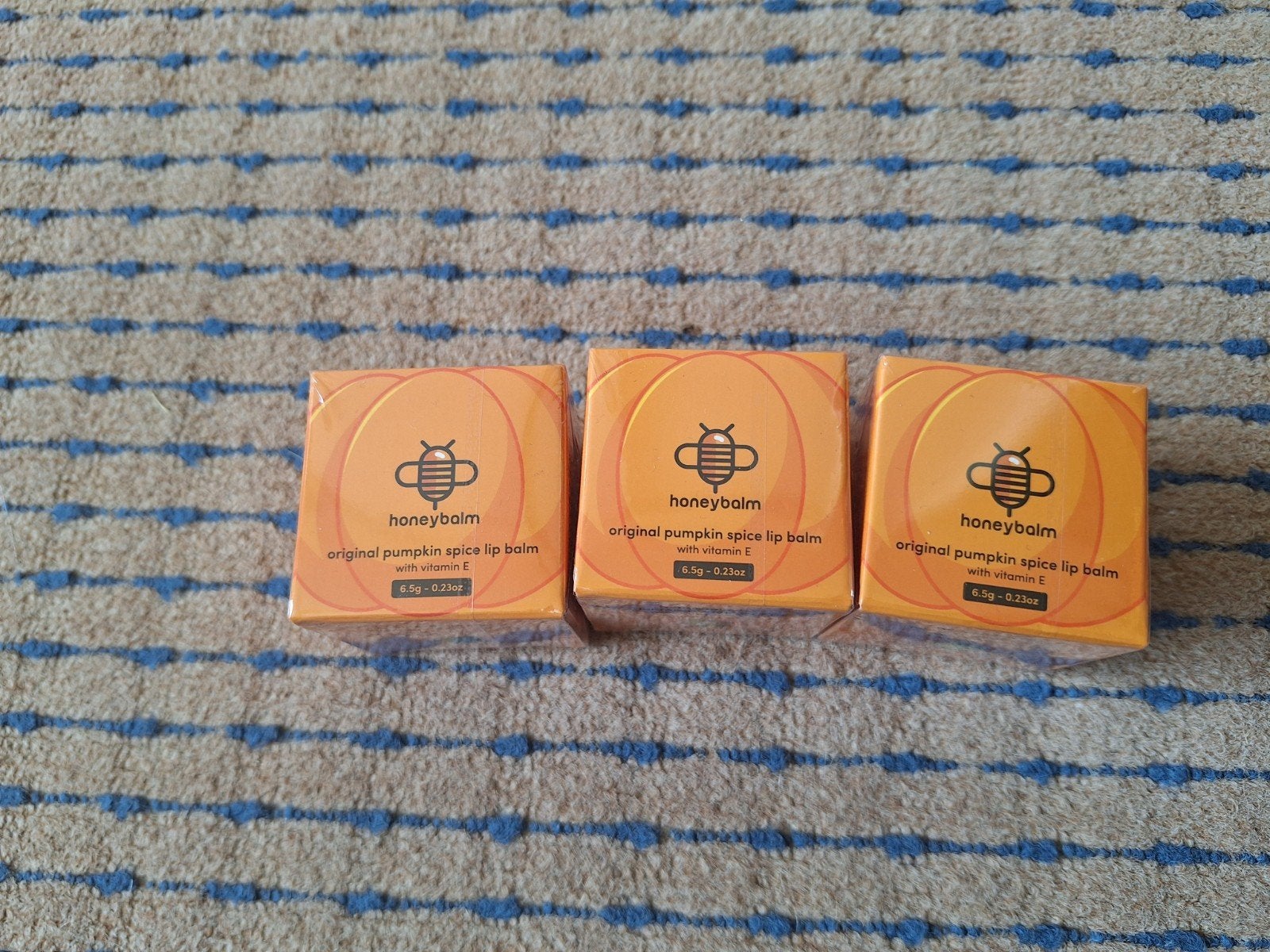3 potjes pumpkin spice Honeybalm, Ophalen of Verzenden, Nieuw, Lippen