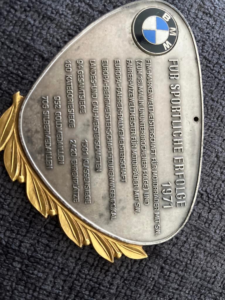 Vintage BMW Plaquette 'Für Sportliche Erfolge 1971', Ophalen of Verzenden, Zo goed als nieuw