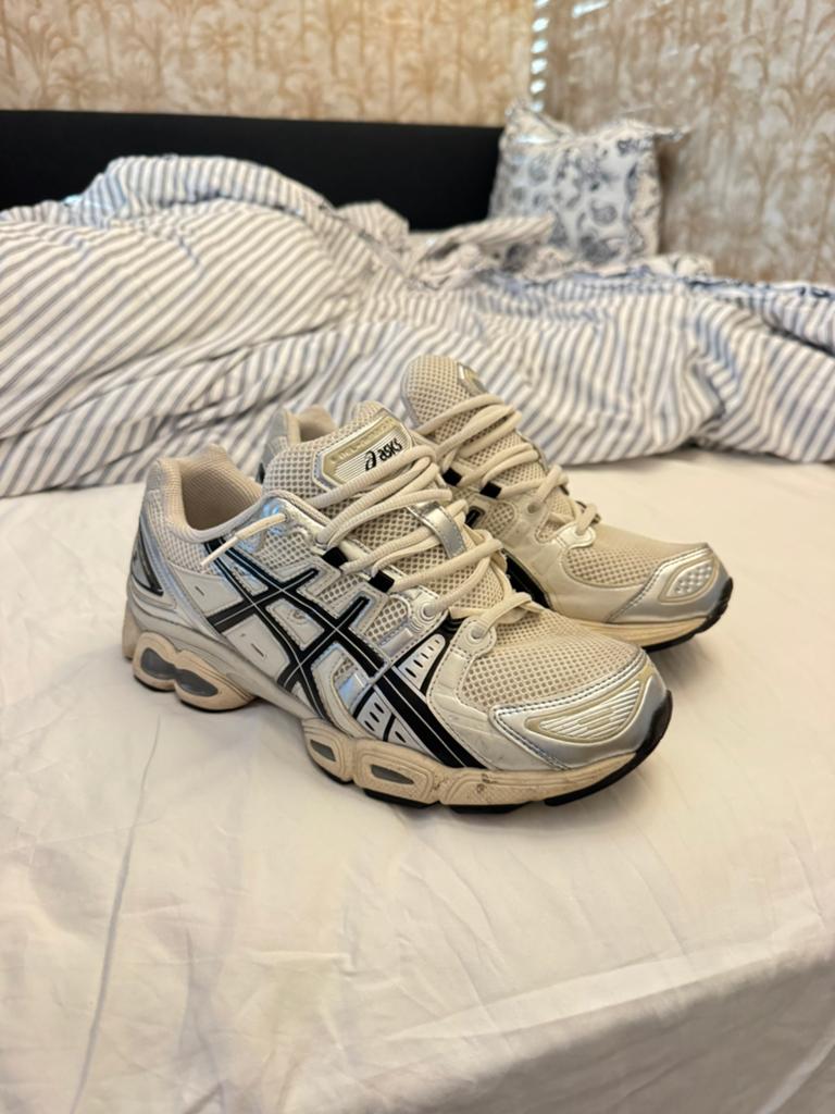 Asics gel - goede staat, Ophalen of Verzenden, Zo goed als nieuw