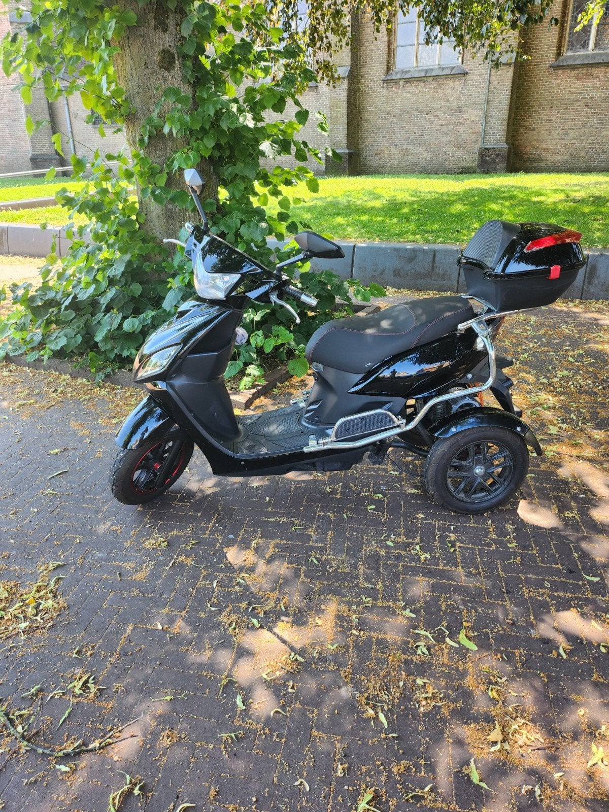 Elektrische driewielscooter 2023, 2320 km, Elektrisch, Zo goed als nieuw, Ophalen, Overige merken