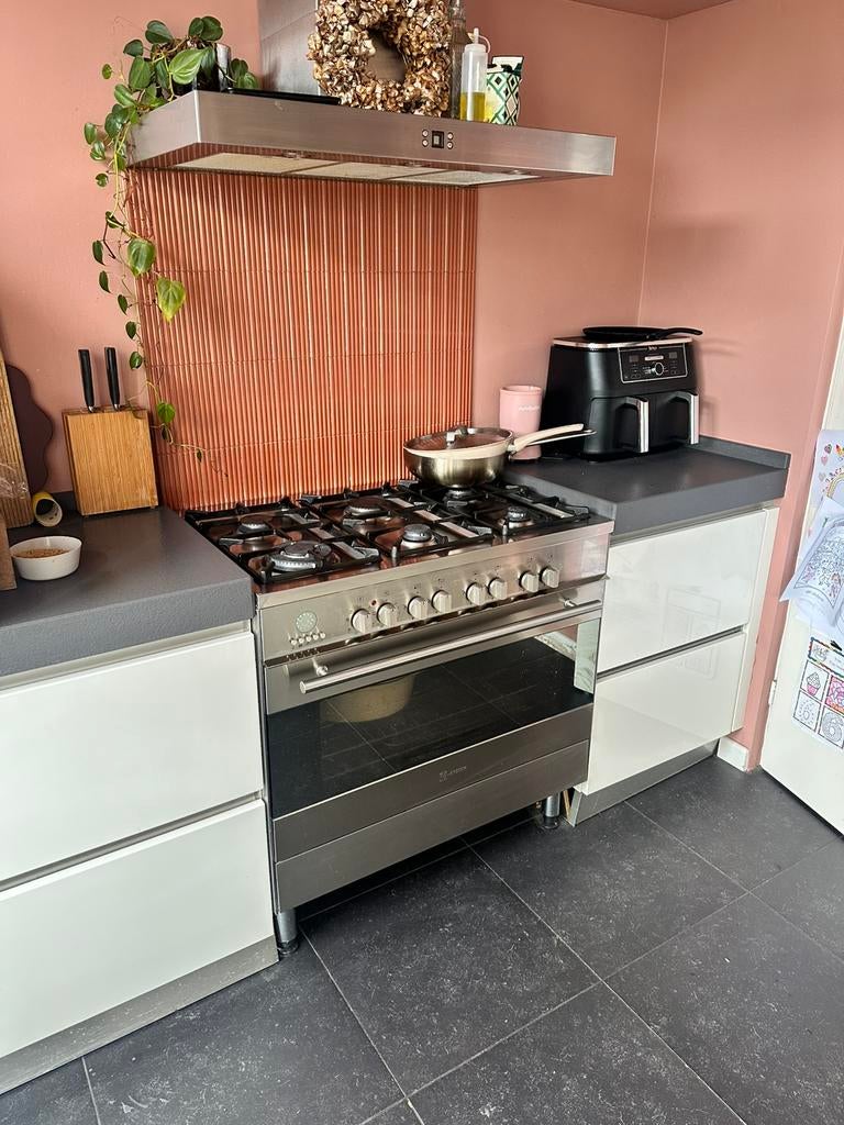 MOET WEG: 6-pits 90 cm gasfornuis met oven – RVS, Ophalen, Gebruikt