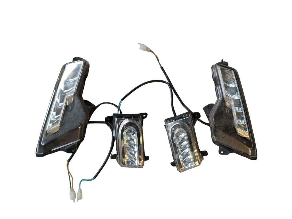 Knipperlicht Knipperlichten set led origineel GTS Bellavista, Fietsen en Brommers, Gebruikt, Ophalen of Verzenden