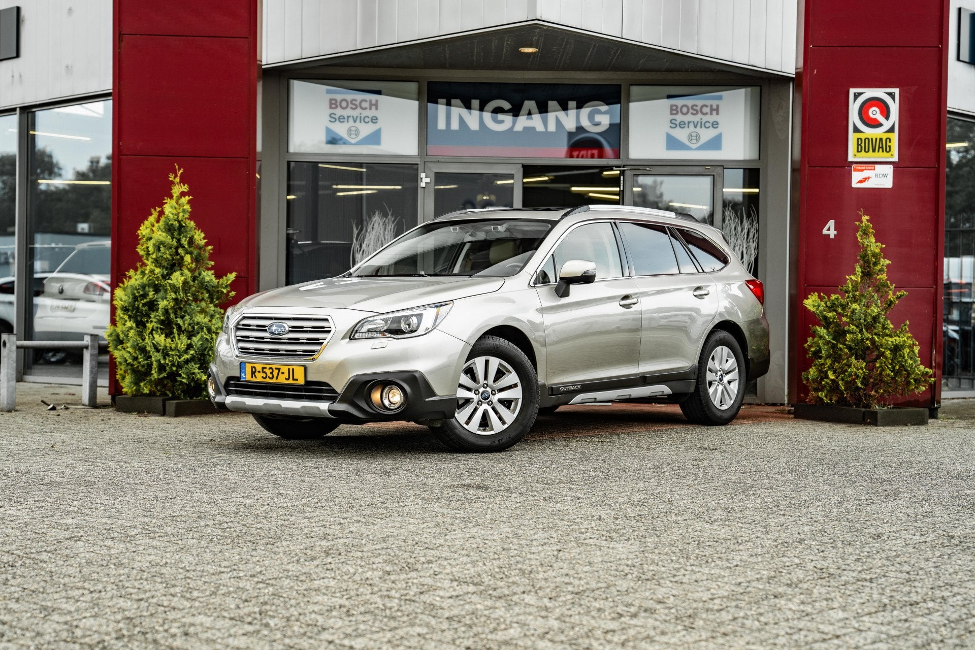 Subaru Outback 2.0D | Pano | ACC | Trekhaak (bj 2015), Auto's, Automaat, 1998 cc, Beige, 150 pk