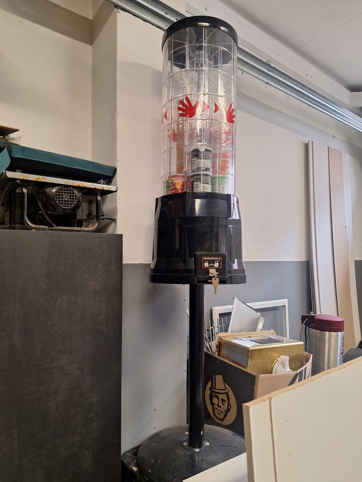 Pringles automaat, Ophalen, Gebruikt