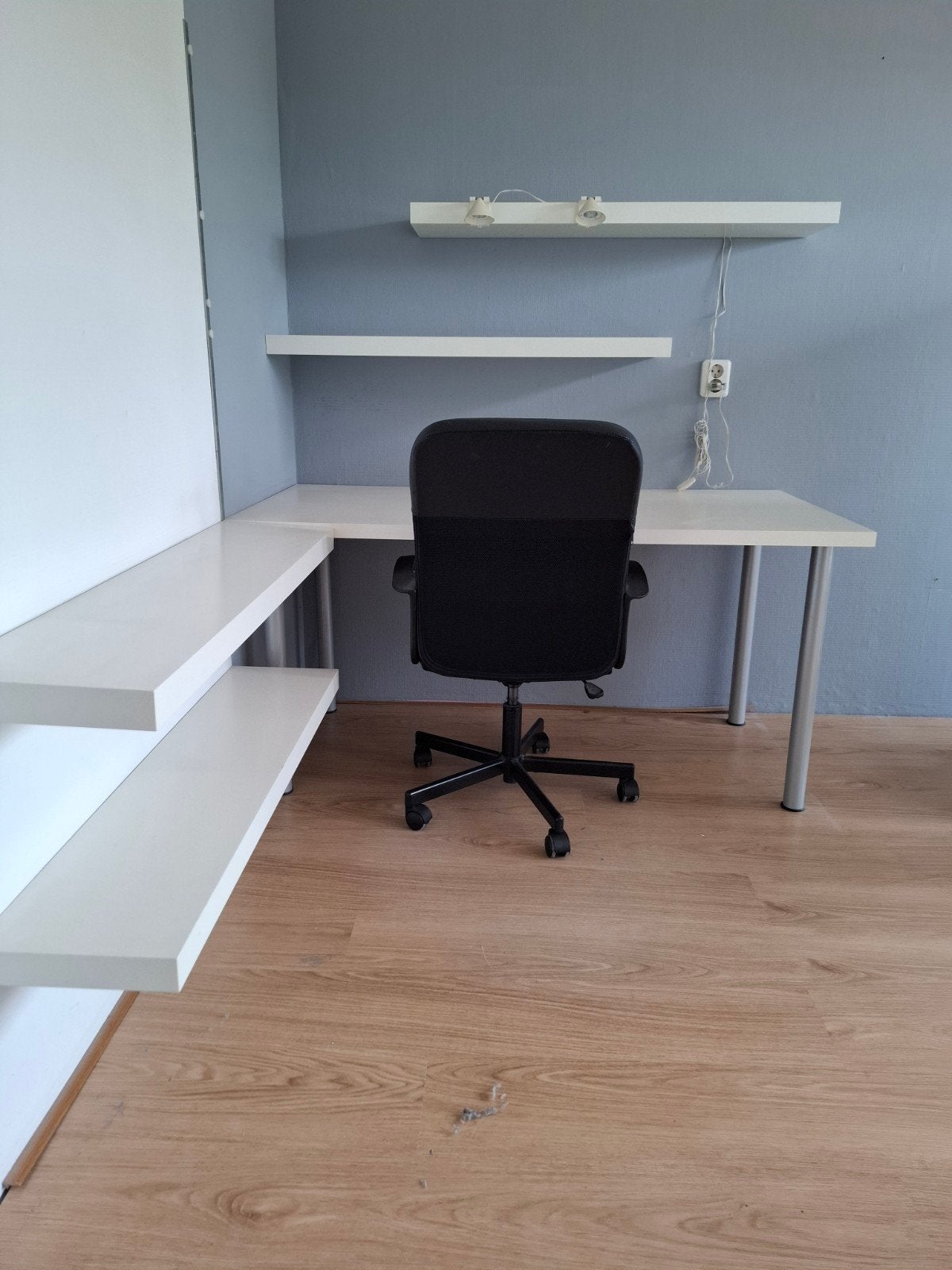 Bureau - Bureaustoel - Lack planken, Ophalen, Demontabel, Gebruikt, IKEA