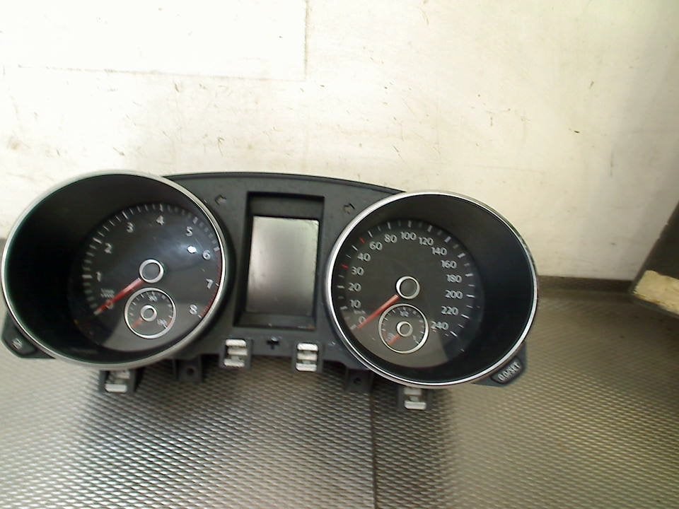 Km Teller Volkswagen Golf VI (5K1) 2008 1K0920870B, Auto-onderdelen, Gebruikt, Volkswagen, Volkswagen AG, Kundenbetreuung@volkswagen.de