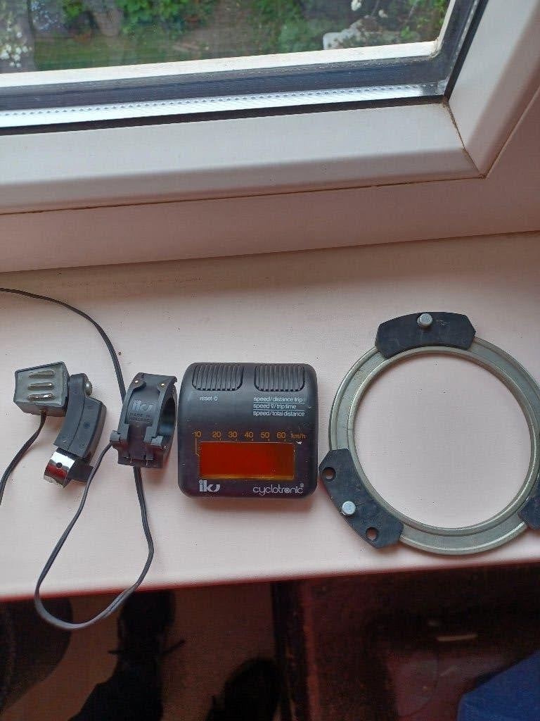 Iku Cyclotronic fietscomputer Retro Vintage uit 1982, Fietsen en Brommers, Ophalen of Verzenden, Gebruikt